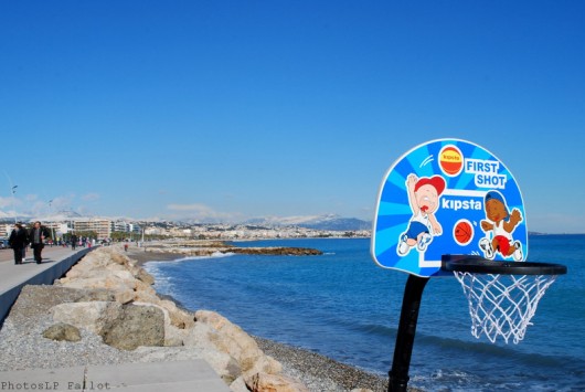 la carte de france des paysages,cagnes sur mer,promenade de l'hippodrome,hiver,photo;