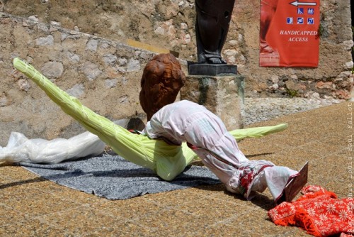 Montage de l'exposition Fondacaro à la Citadelle de Villefranche sur Mer-PhotosLP Fallot (3).jpg