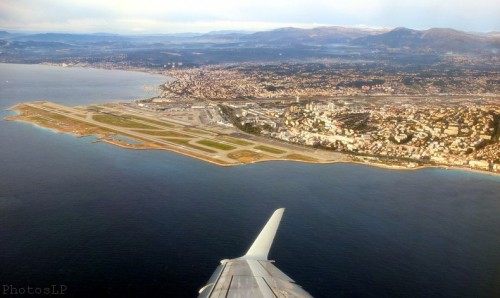 défifoto,photo;photographie;fujifilm x10,nice,nantes,avion,ailes,méditerranée