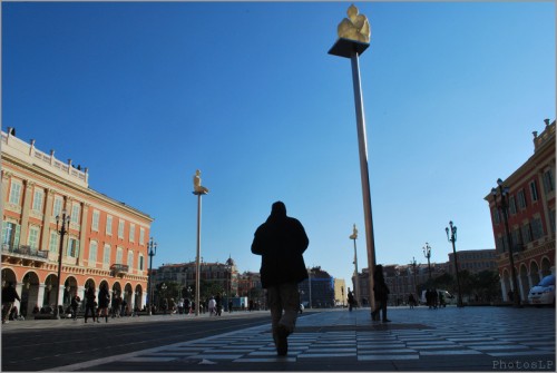 Sur la place Masséna-Janvier 2011-PhotoLP Fallot (2).jpg