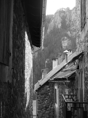 les maquisards des cimes,ernest di grégorio,édition baie des anges,roman,résistance,montagne,photographie,couverture,beuil,dédicace,st pierre d’arènes